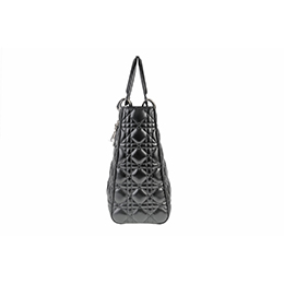 Handbag for rent Dior Lady Dior Large