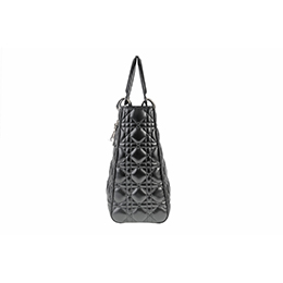 Handbag for rent Dior Lady Dior - Rent Fashion Bag